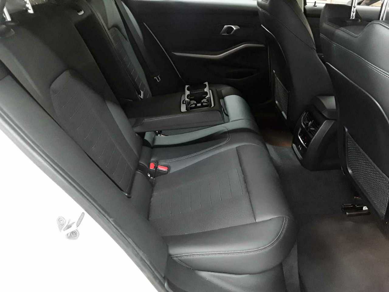 Bmw 318d Touring Aut. 14