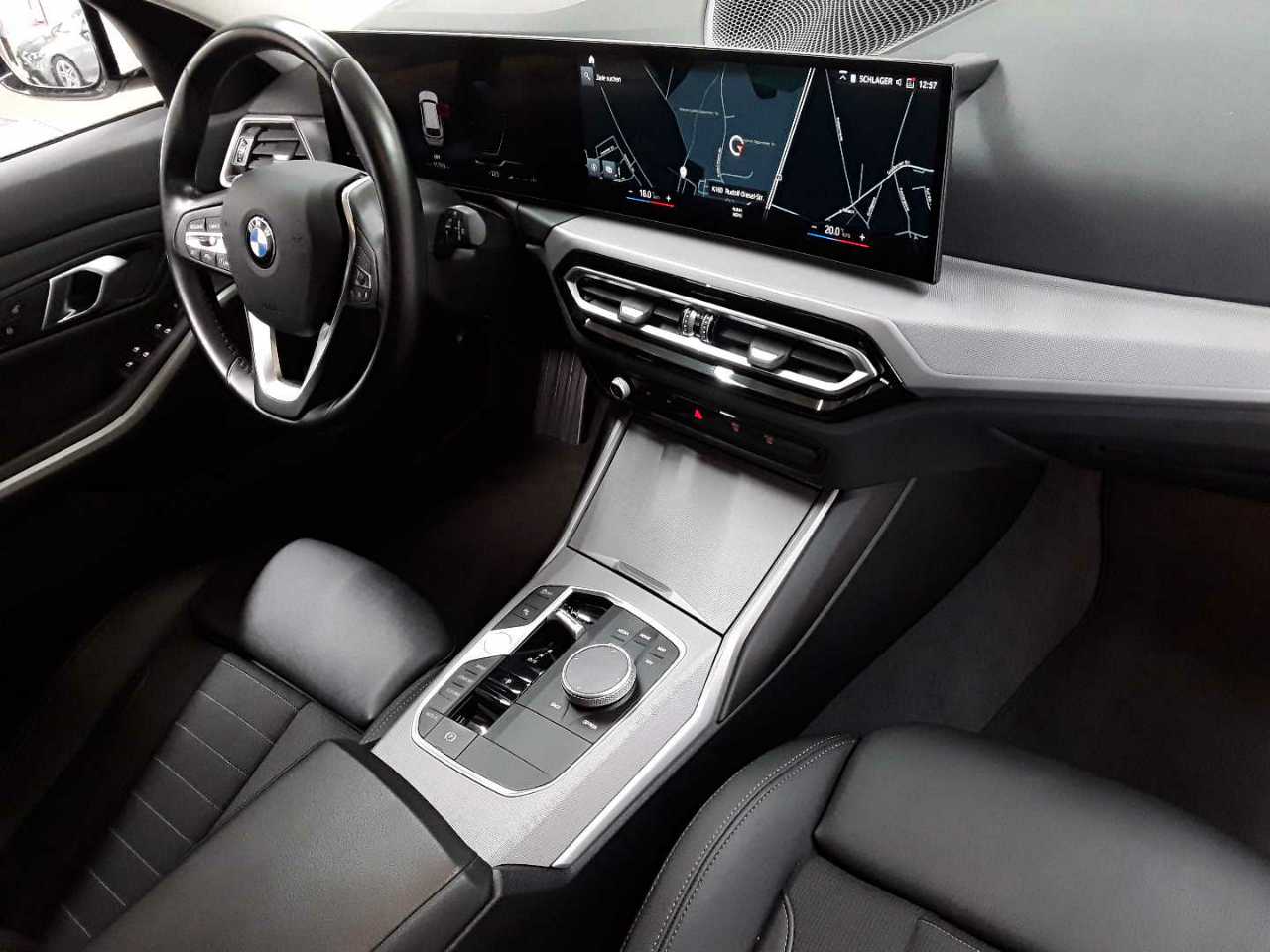 Bmw 318d Touring Aut. 9