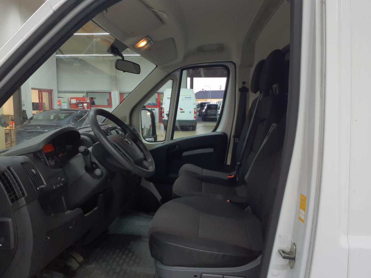 Opel Movano 2.2 D L1H1 2WD VA Edition 7