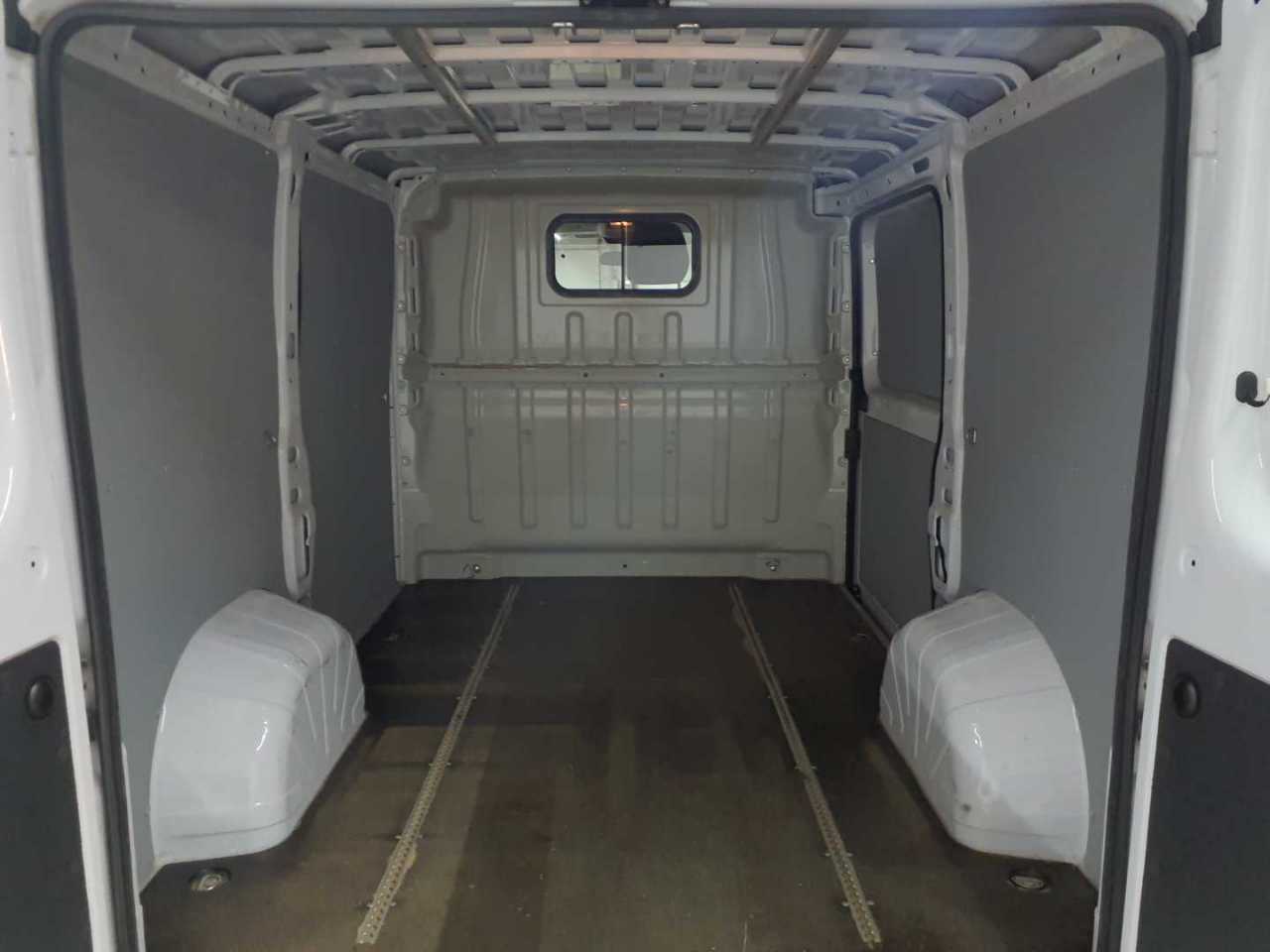 Opel Movano 2.2 D L1H1 2WD VA Edition 14