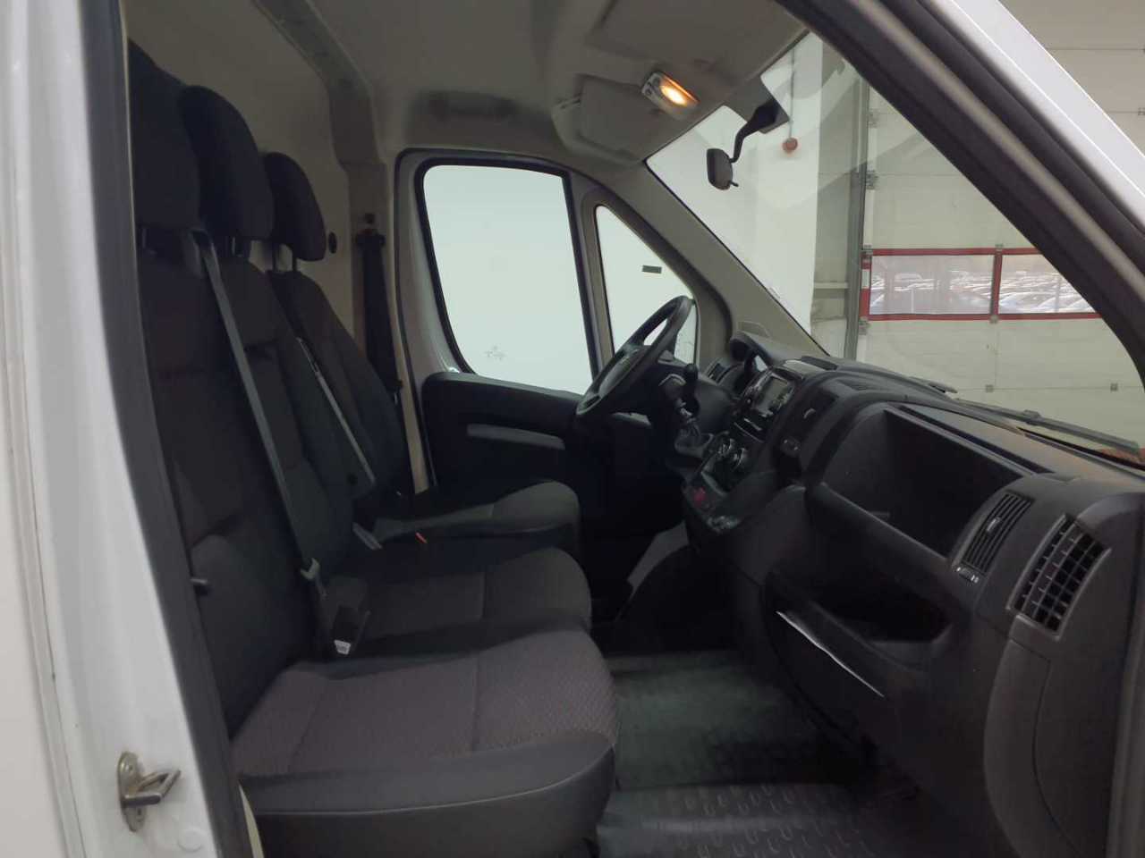 Opel Movano 2.2 D L1H1 2WD VA Edition 8