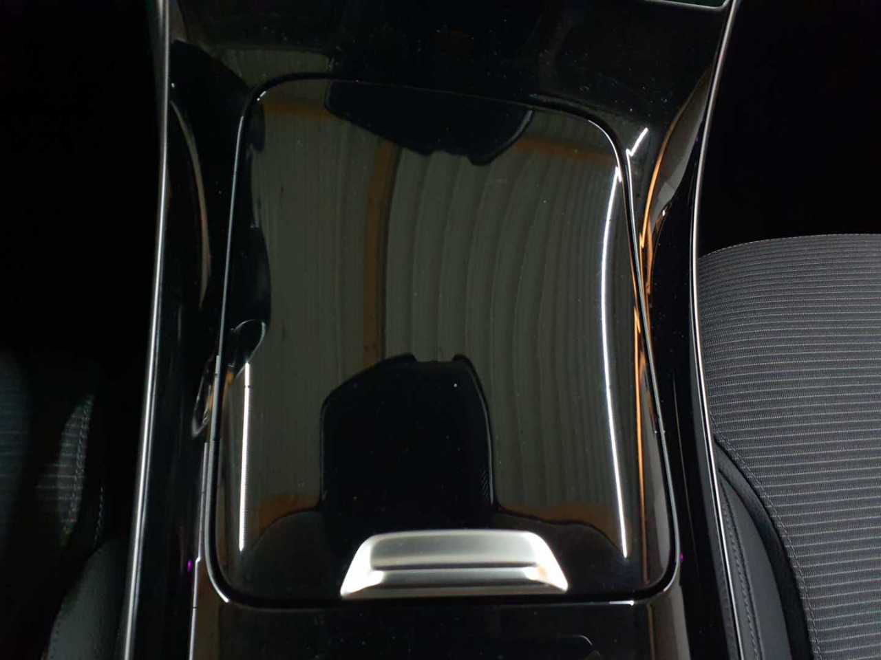 Mercedes-Benz C 300 e T 9G-TRONIC Avantgarde 10
