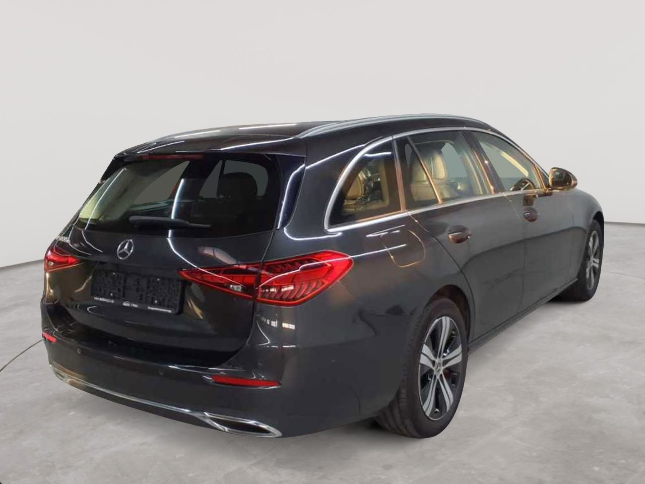 Mercedes-Benz C 300 e T 9G-TRONIC Avantgarde 4
