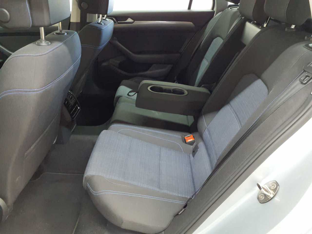 Vw Passat Variant 1.4 TSI Plug-In-Hybrid DSG GTE 14