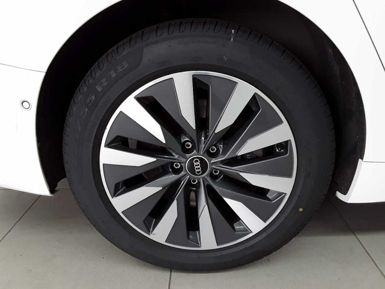 Audi A6 Avant 45 TDI quattro S tronic 19