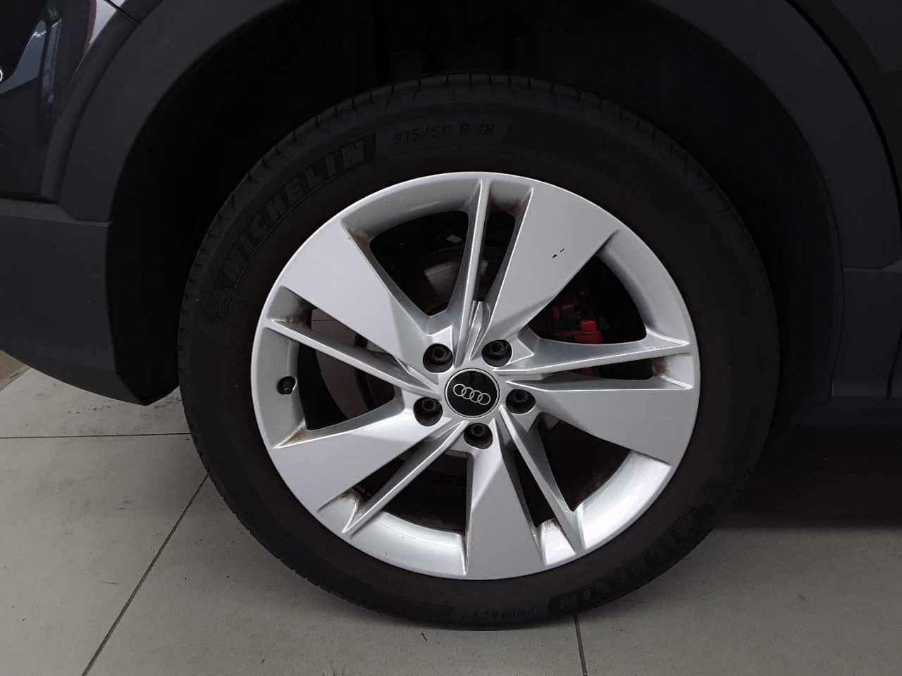 Audi Q2 40 TFSI quattro S tronic 18