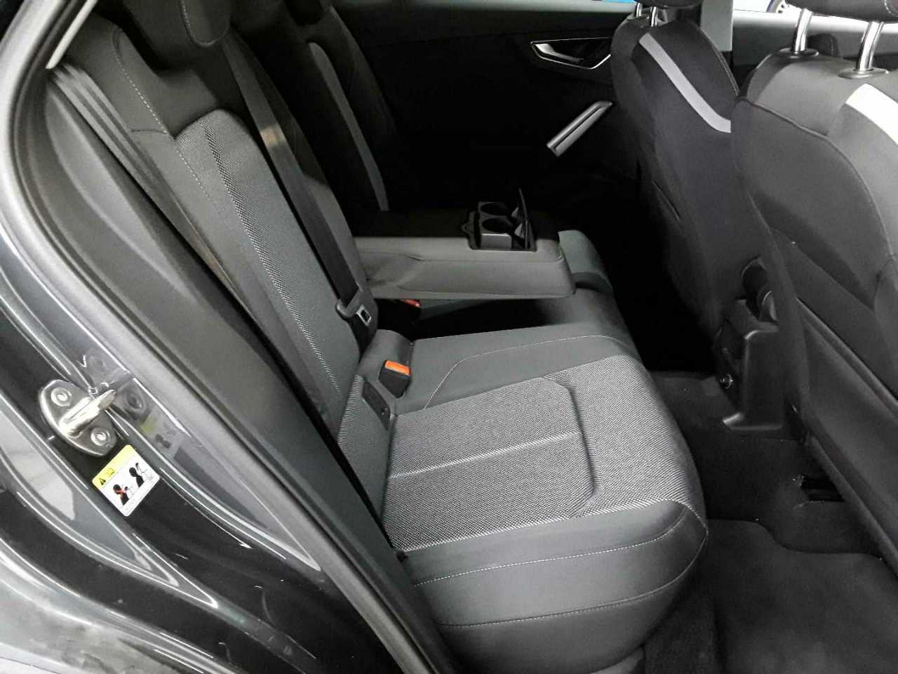 Audi Q2 40 TFSI quattro S tronic 14