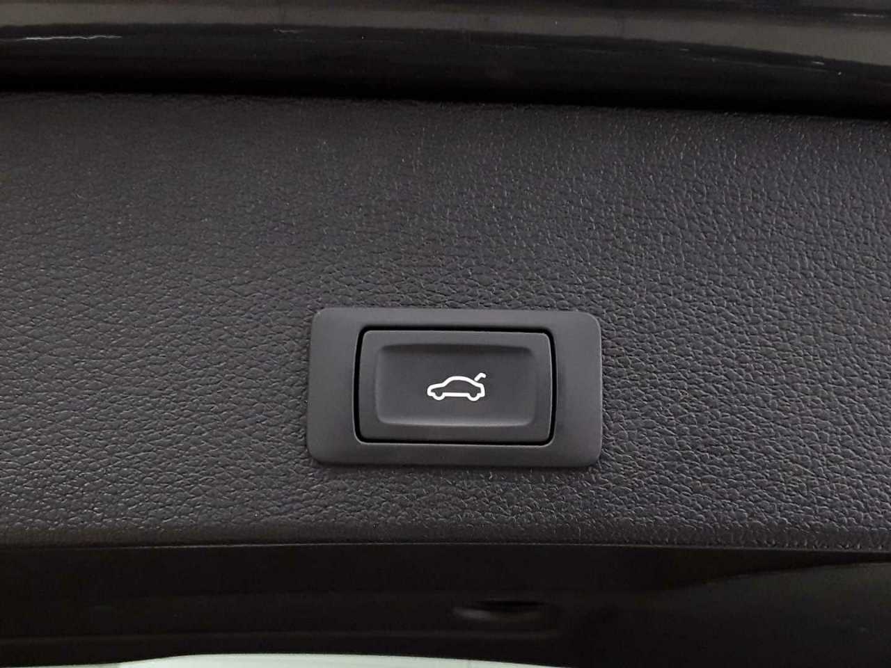 Audi Q2 40 TFSI quattro S tronic 17
