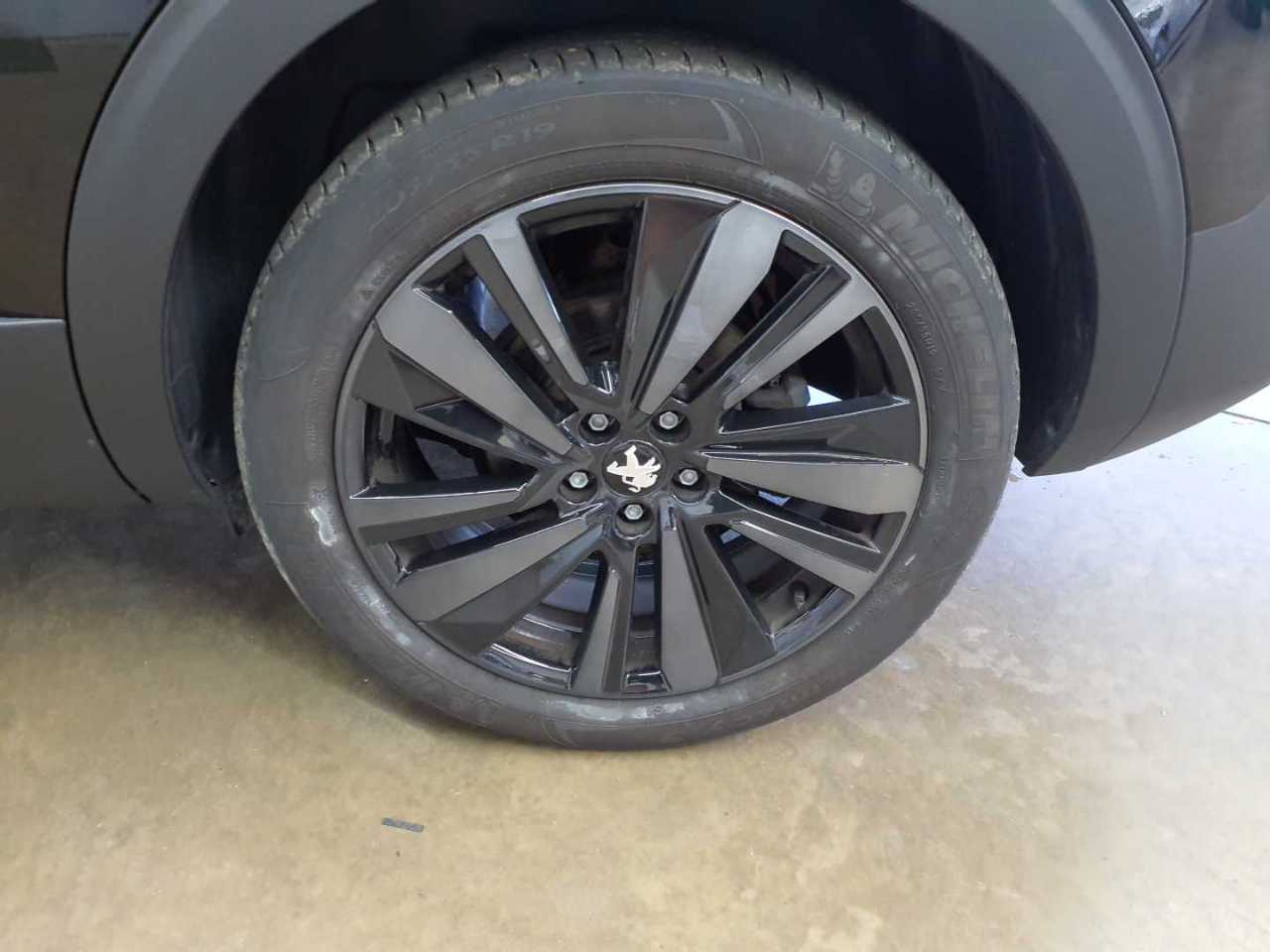 Peugeot 5008 PureTech 180 EAT8 Stop & Start GT 16