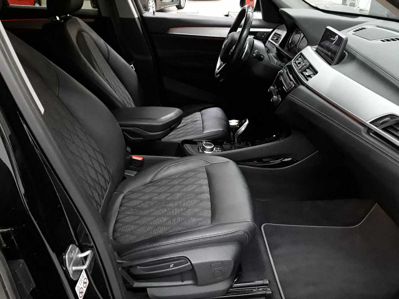Bmw X1 xDrive18d Aut. xLine 11