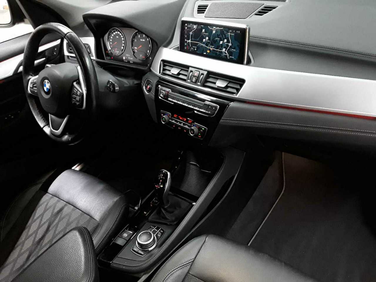 Bmw X1 xDrive18d Aut. xLine 12