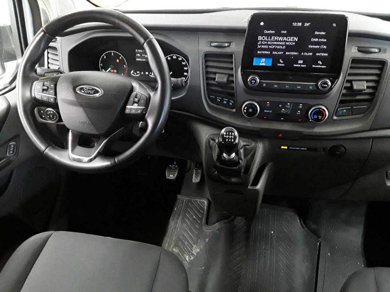 Ford Transit Custom 320 L1H1 VA Trend 10