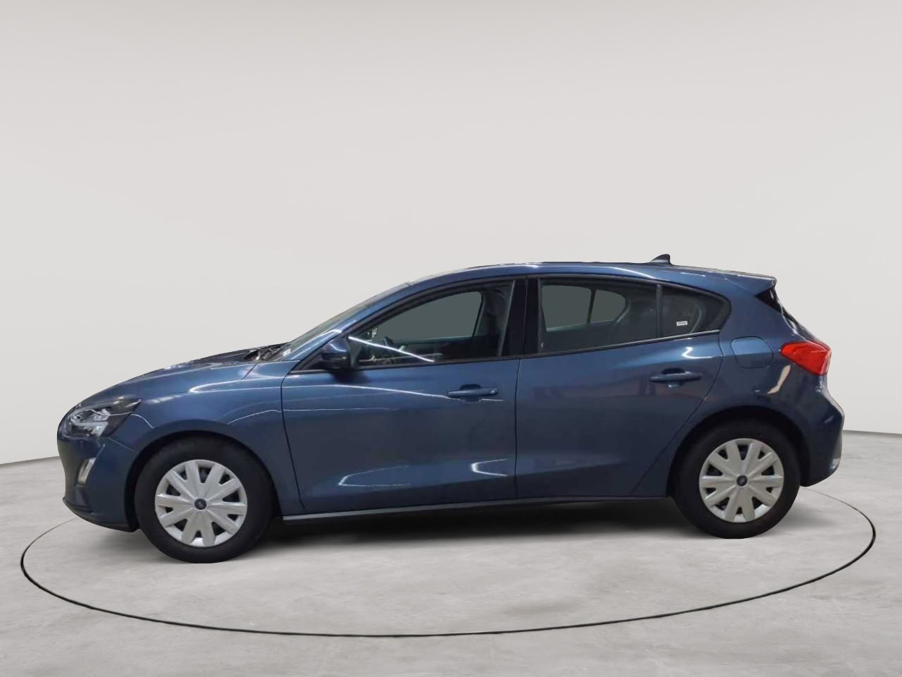 Ford Focus 1.0 EcoBoost Start-Stopp-System TREND 6
