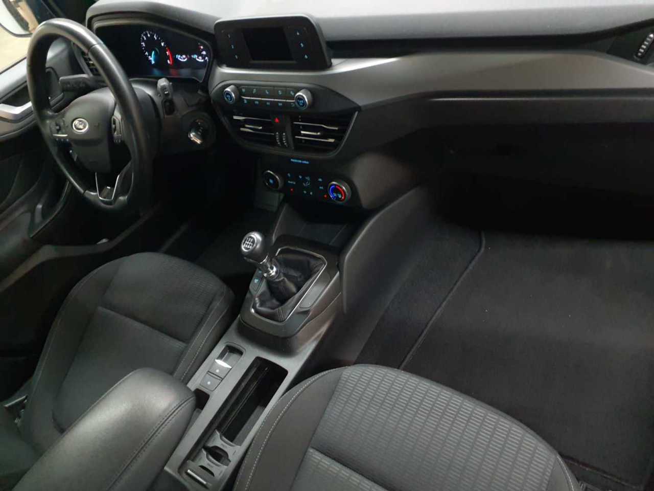 Ford Focus 1.0 EcoBoost Start-Stopp-System TREND 9