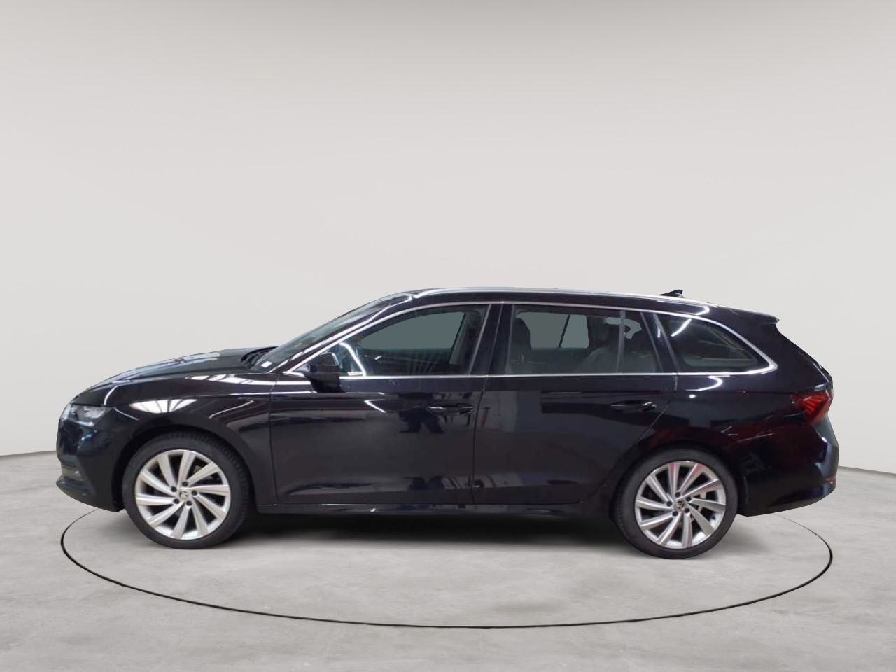 Skoda Octavia Combi 2.0 TDI DSG 4x4 Style 6
