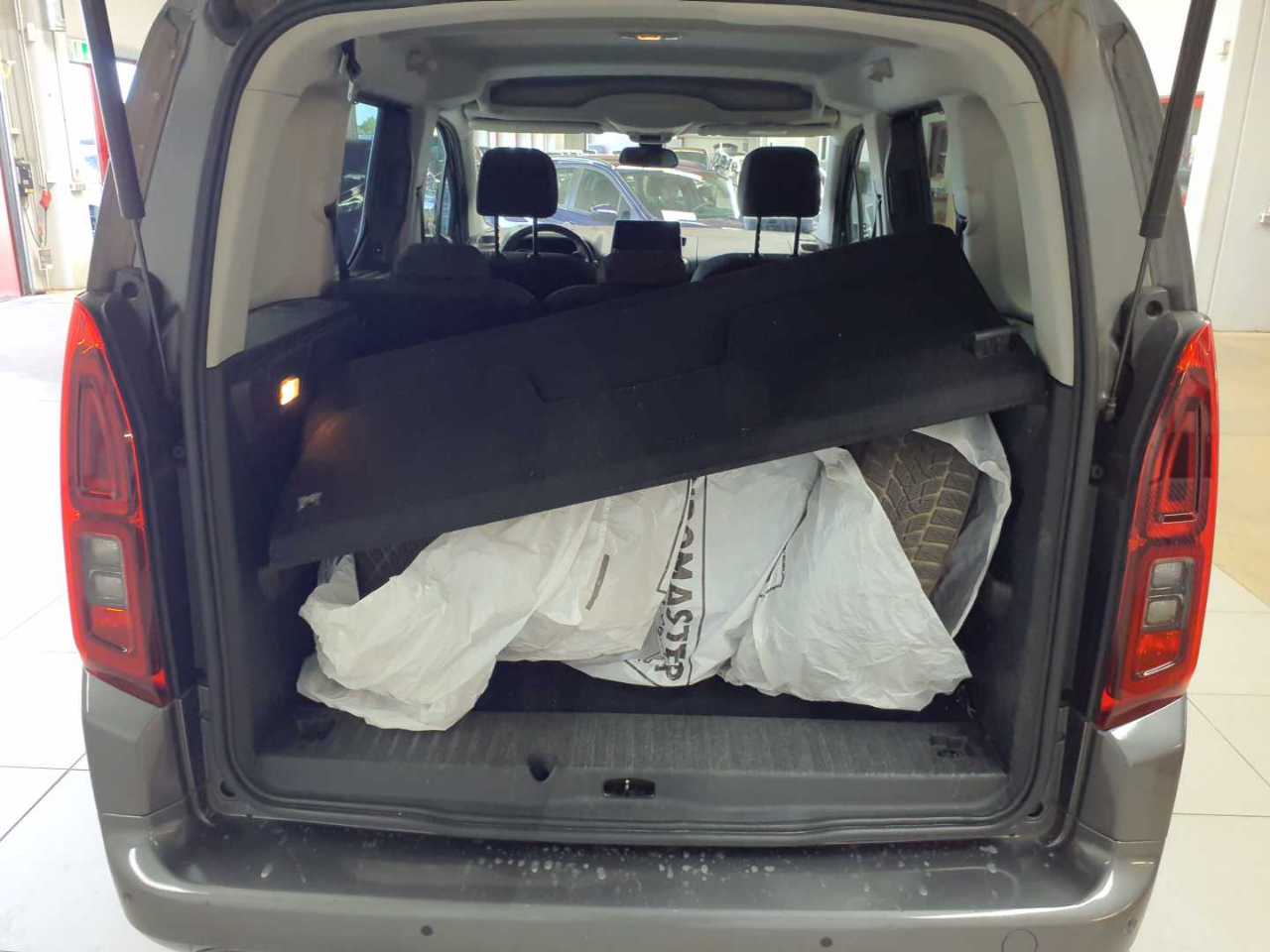 Opel Combo Life 1.5 D Start/Stop Ultimate 15