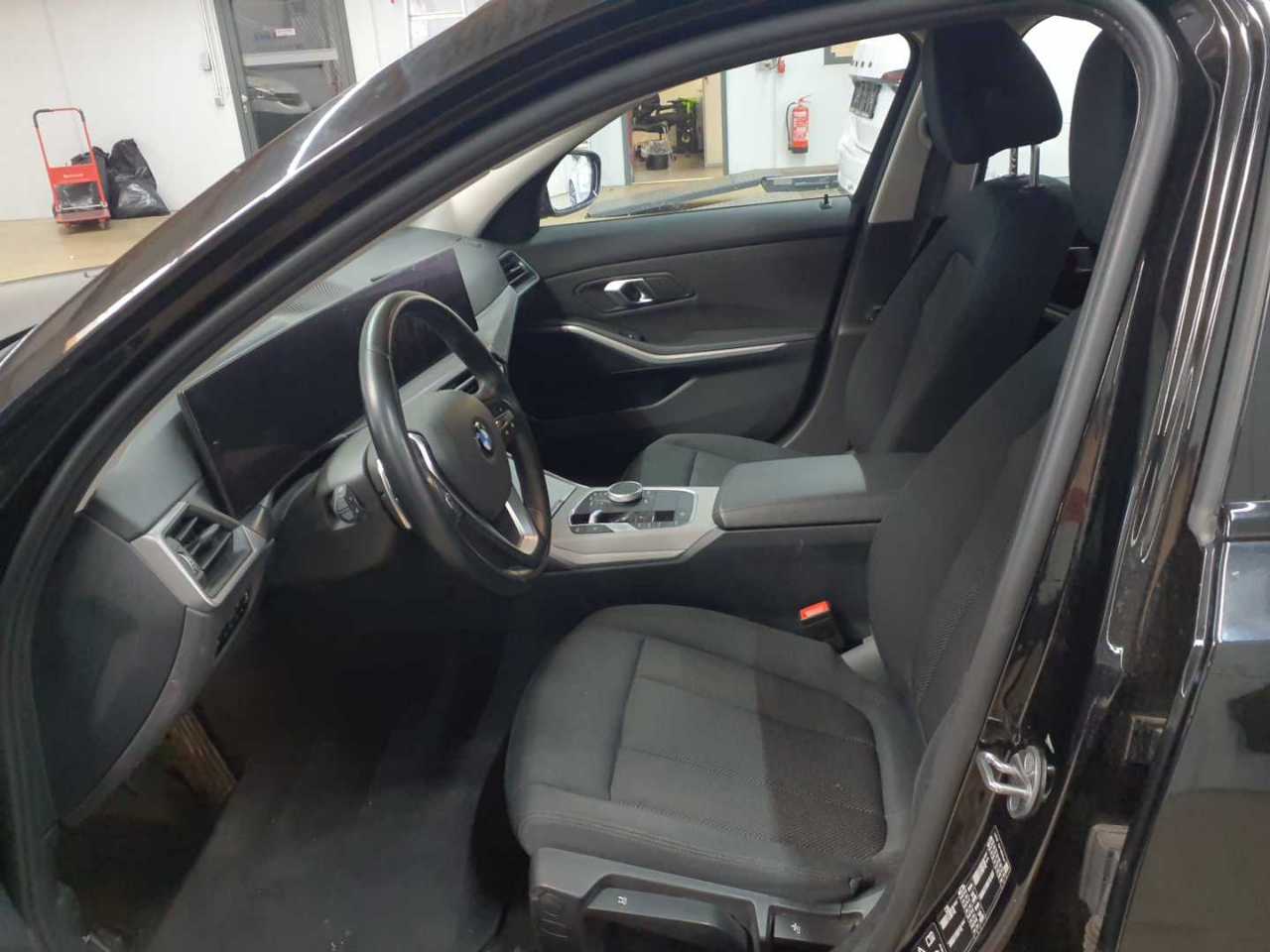 Bmw 320d Touring xDrive Aut. Advantage 7