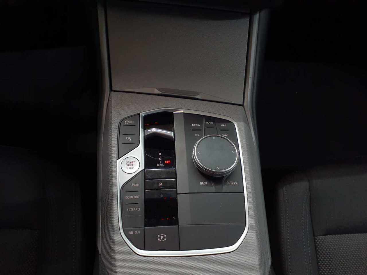 Bmw 320d Touring xDrive Aut. Advantage 10