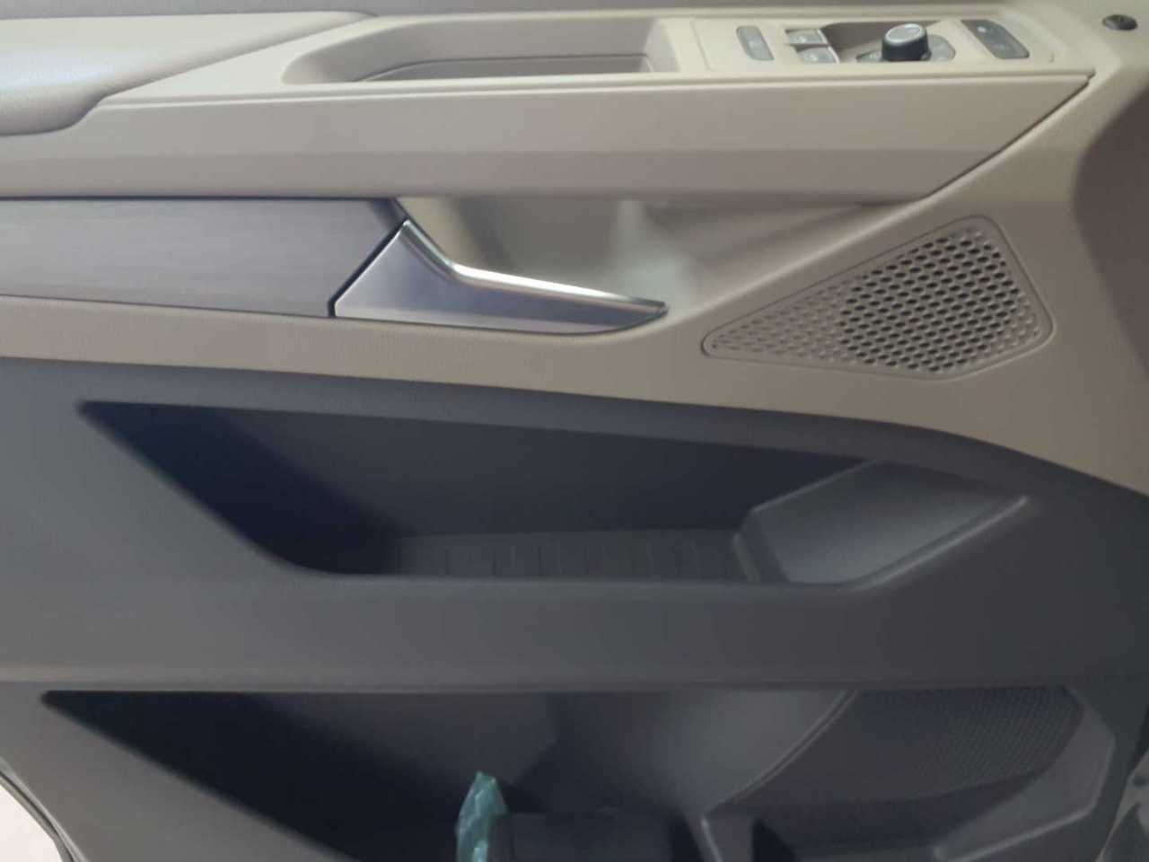 Vw Multivan Kurz Life 18