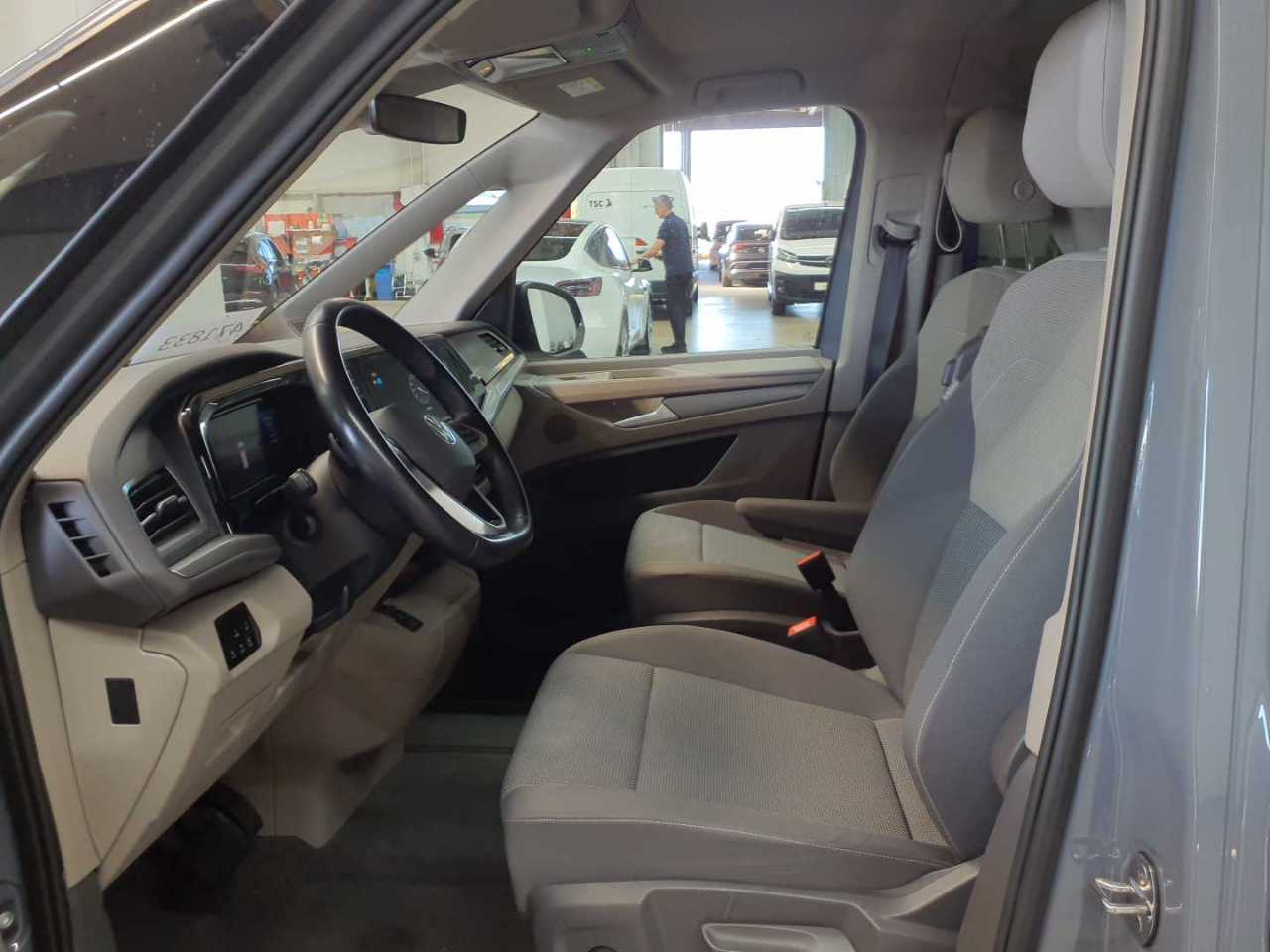 Vw Multivan Kurz Life 7
