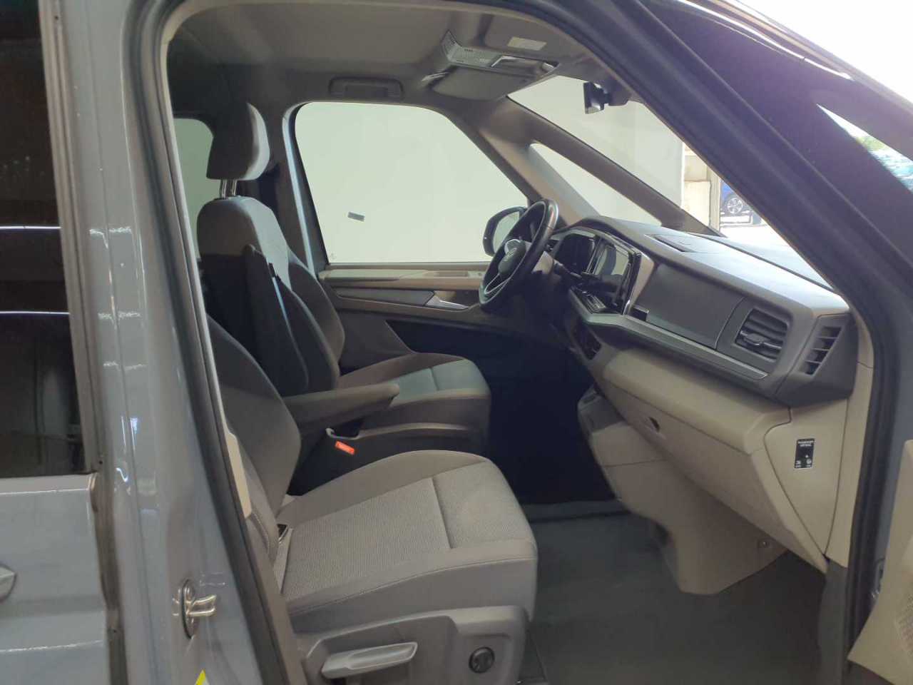 Vw Multivan Kurz Life 8