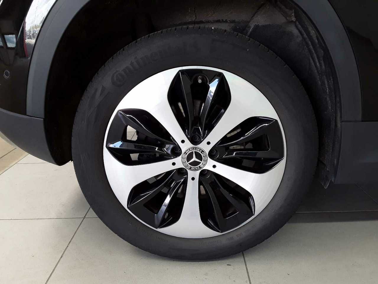 Mercedes-Benz GLA 250 8G-DCT Progressive 17