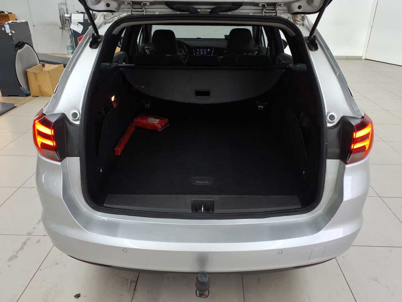 Opel Astra 1.5 D Start/Stop Sports Tourer Automatik Elegance 15