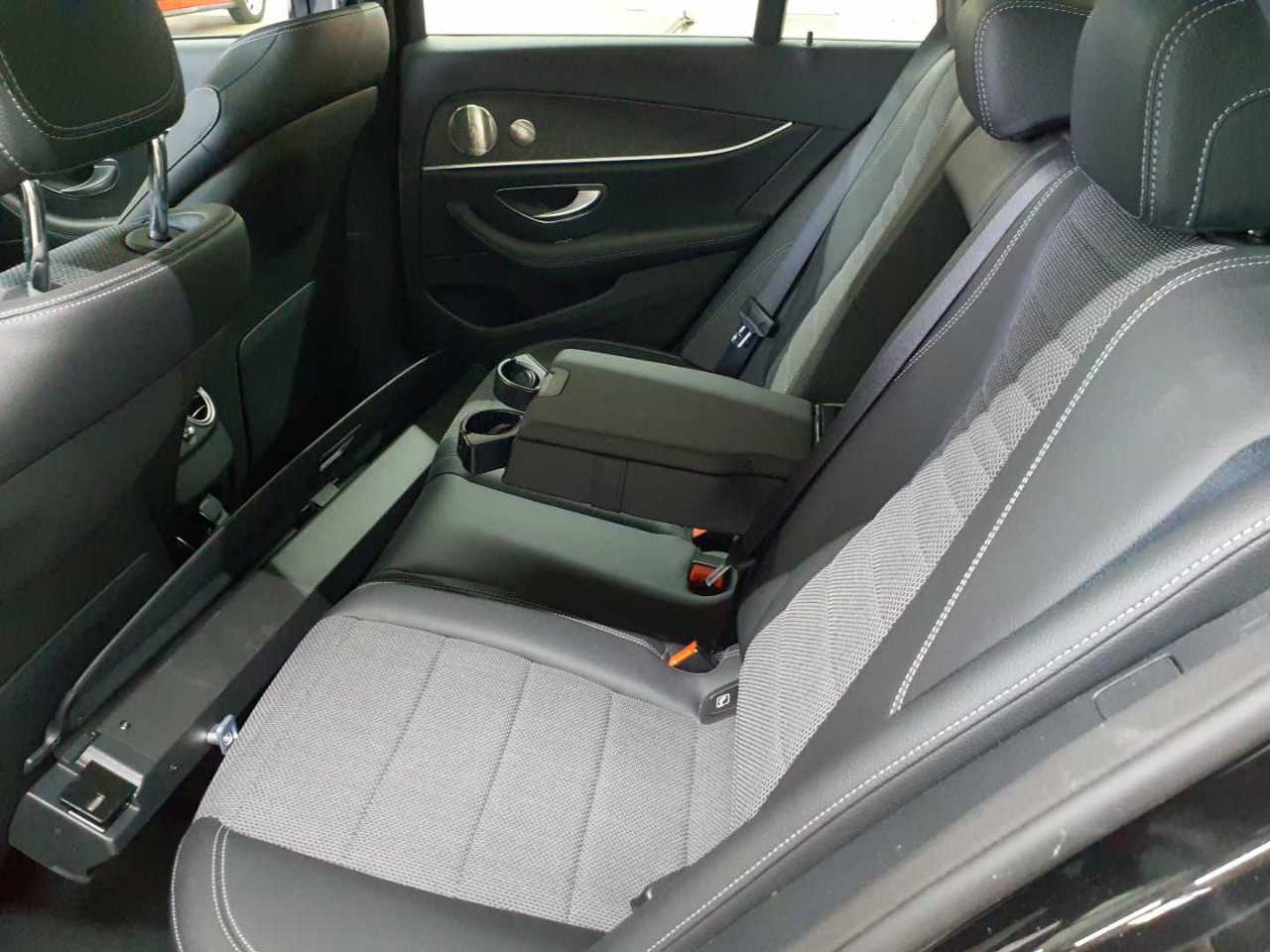 Mercedes-Benz E 300 d 4Matic T 9G-TRONIC Avantgarde 13
