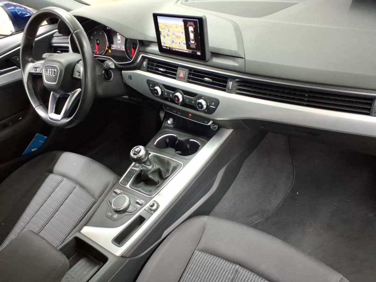 Audi A4 2.0 TDI design 9