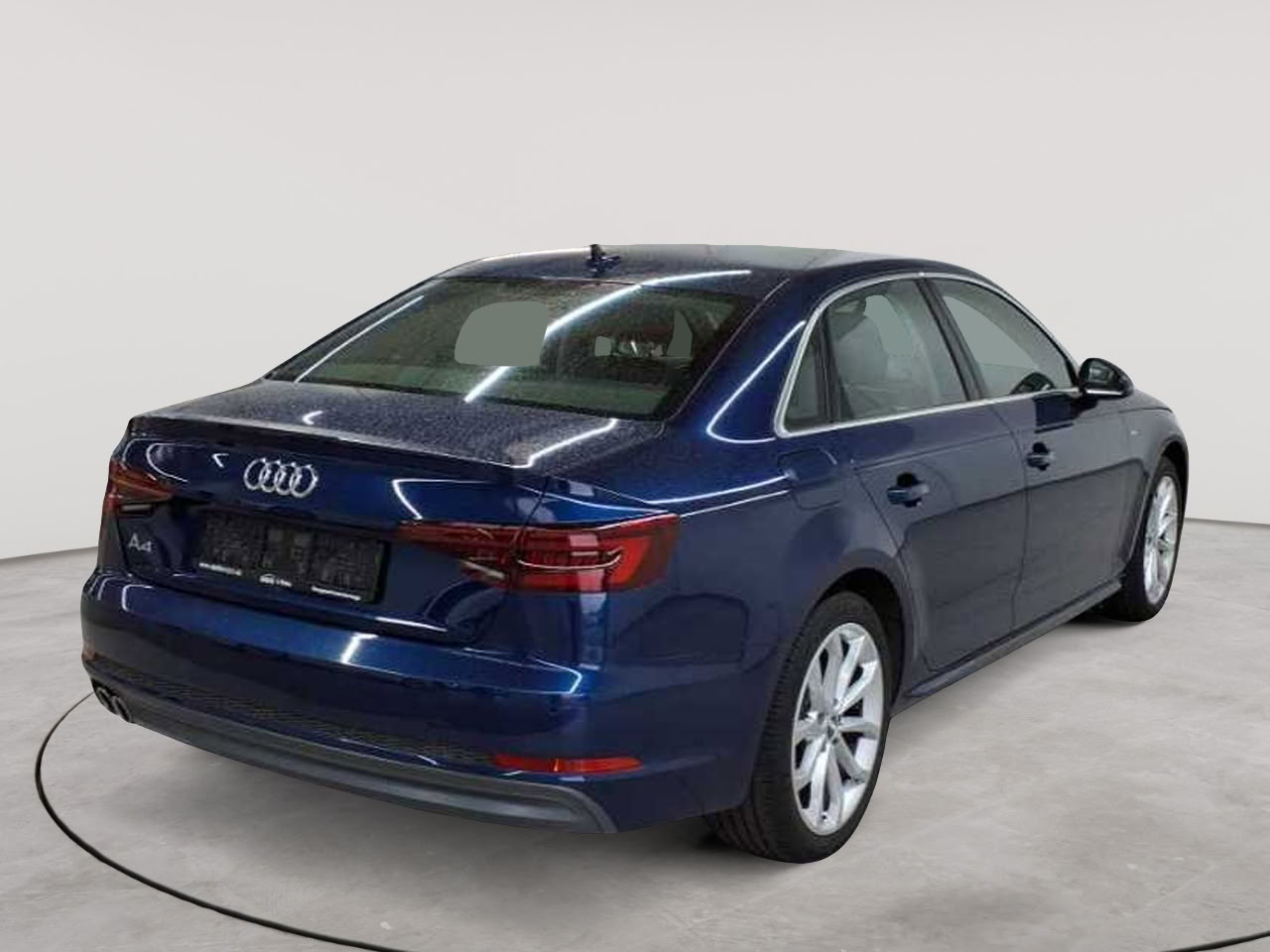 Audi A4 2.0 TDI design 4