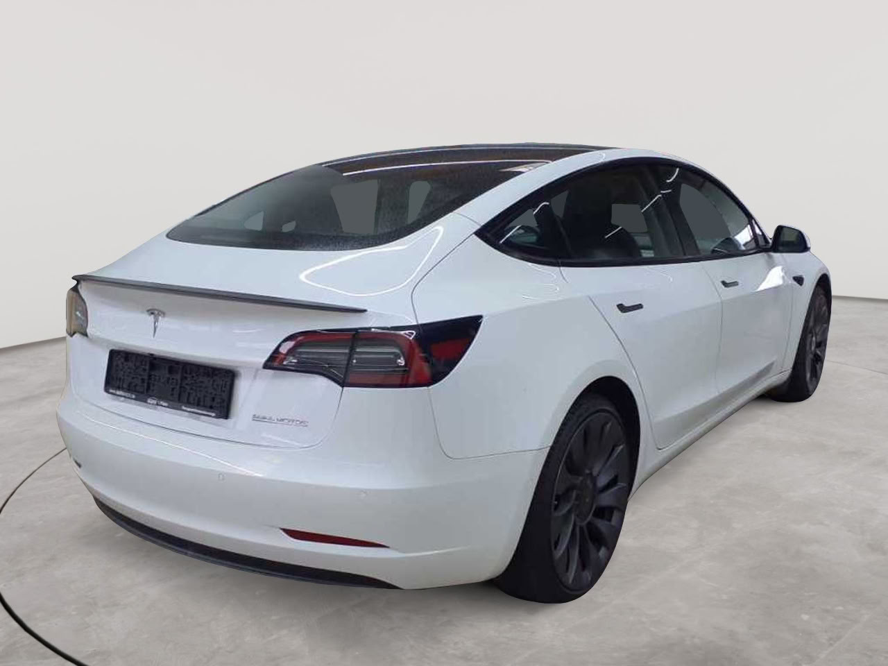 Tesla Model 3 Langstreckenbatt. Allradantrieb Dual Motor Performance 4