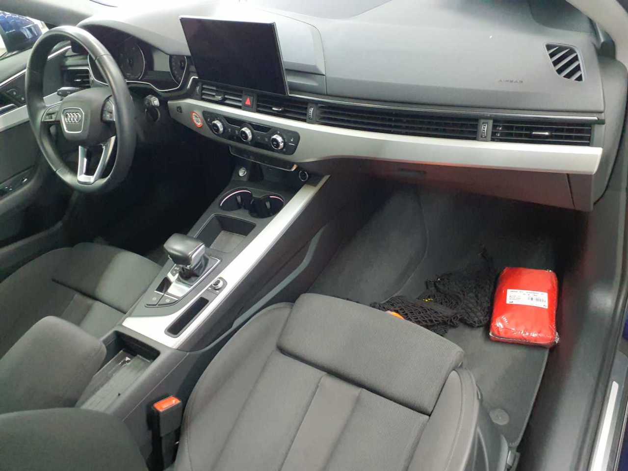 Audi A4 Avant 35 TDI S tronic 6