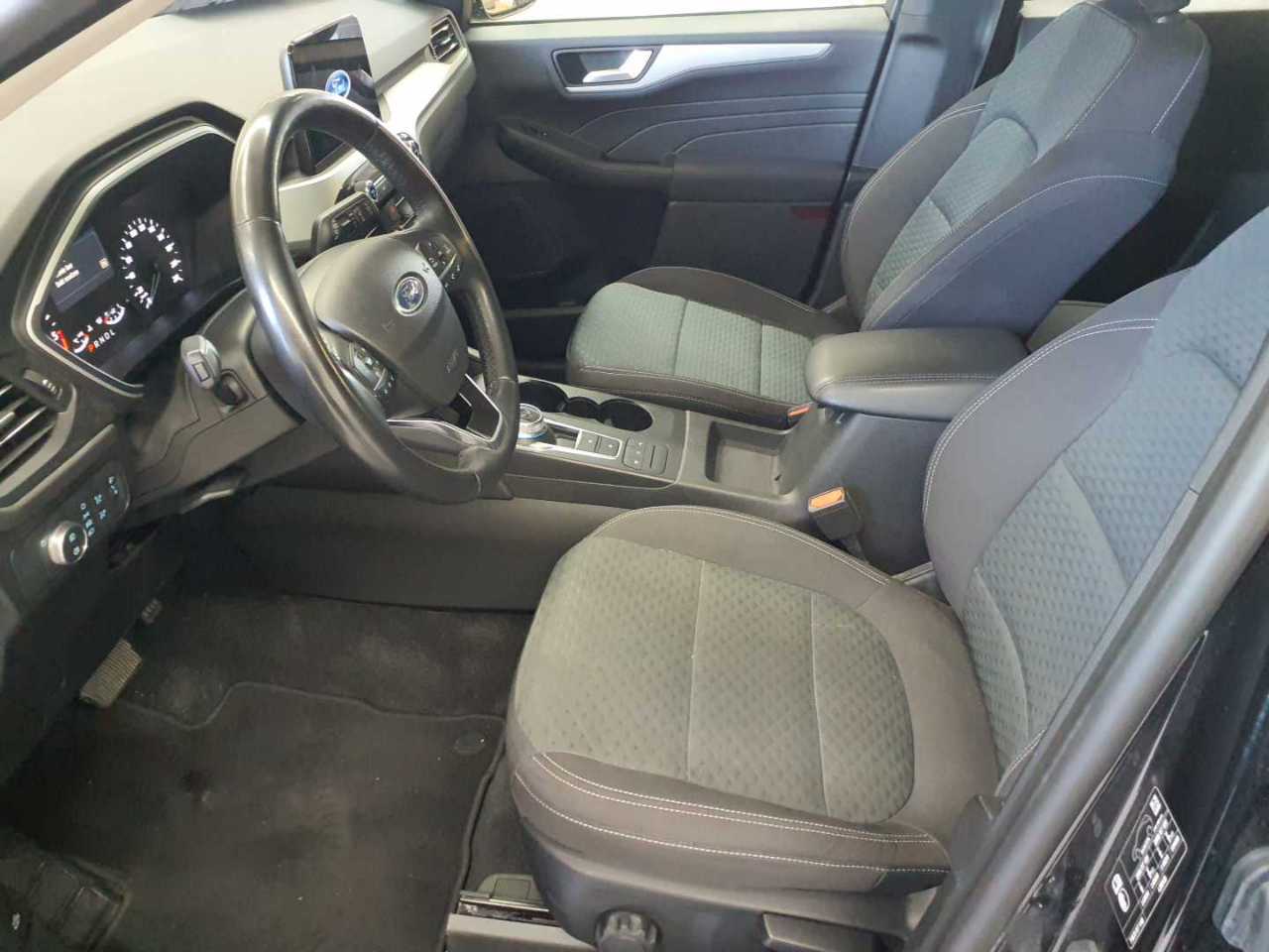 Ford Kuga 1.5 EcoBlue Aut. COOL&CONNECT 7
