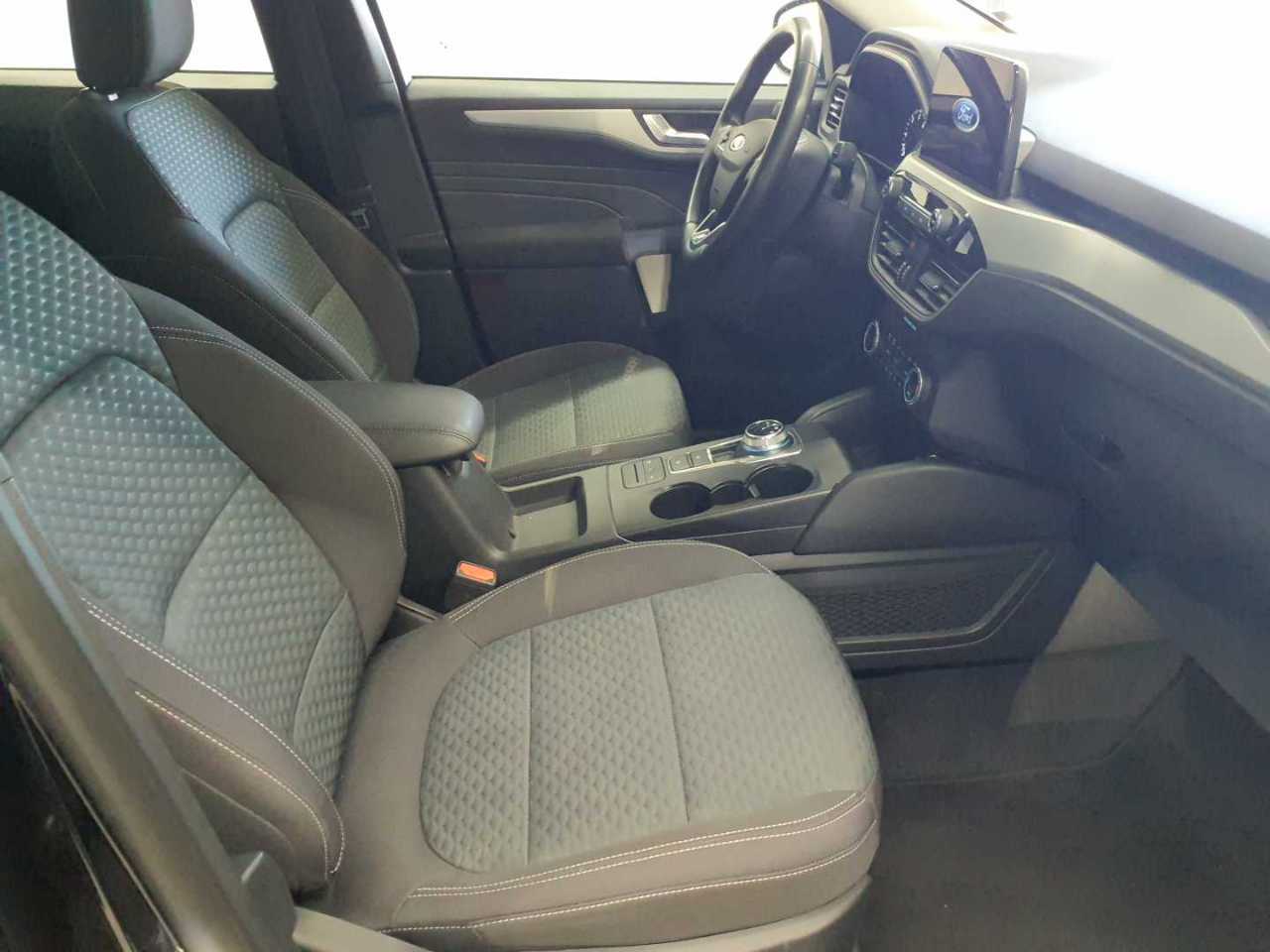 Ford Kuga 1.5 EcoBlue Aut. COOL&CONNECT 8