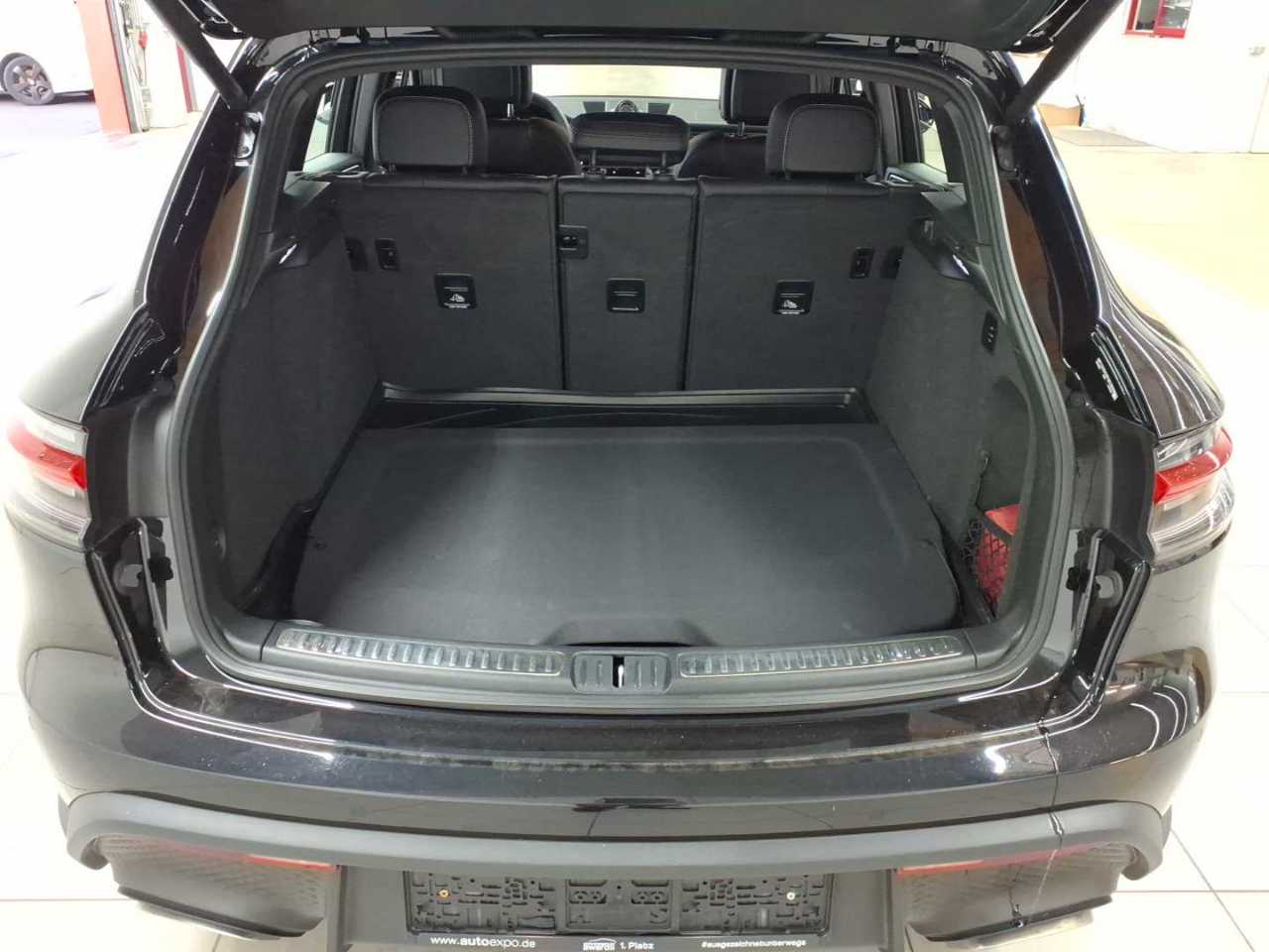 Porsche Macan PDK 15