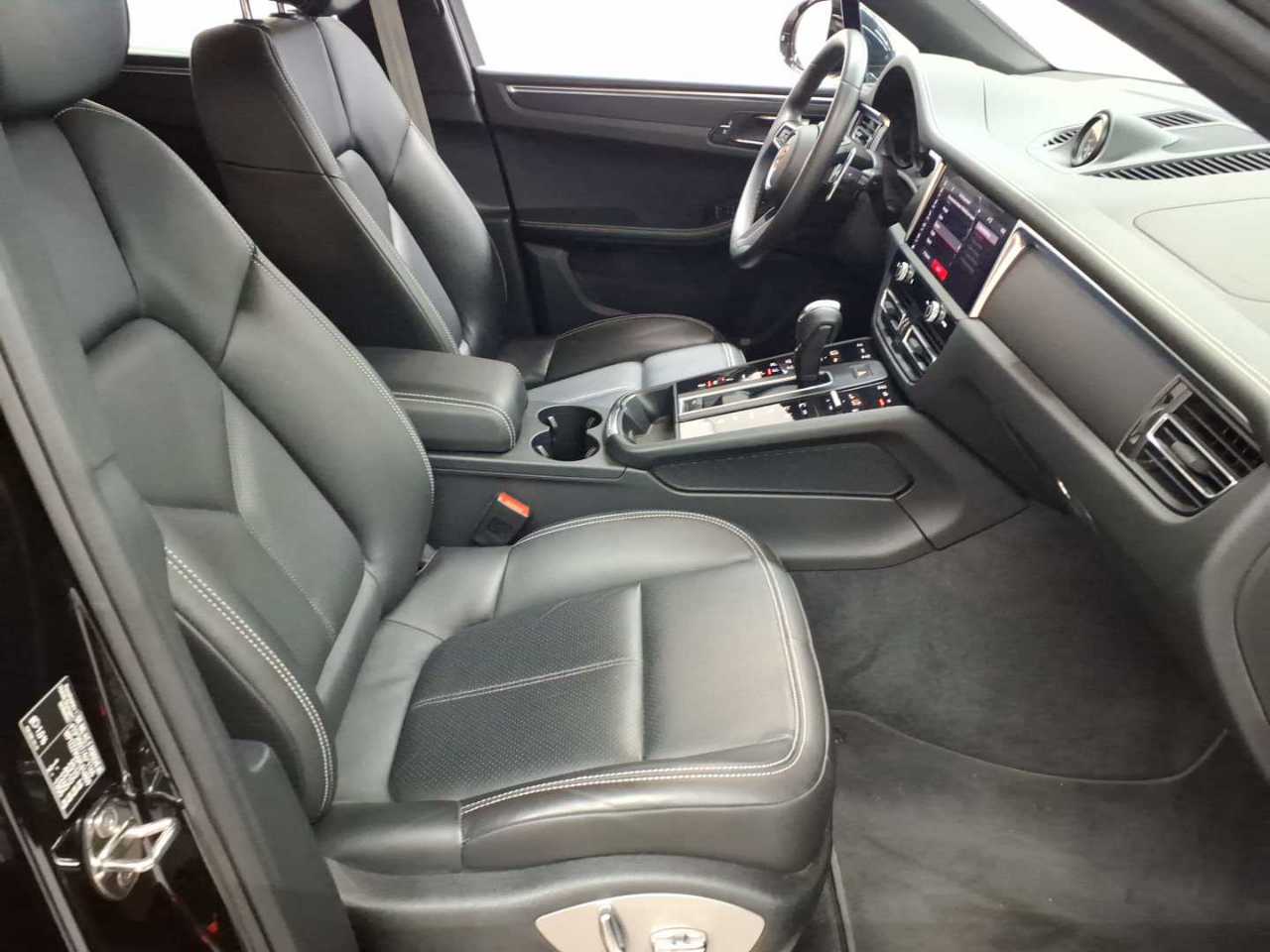 Porsche Macan PDK 8