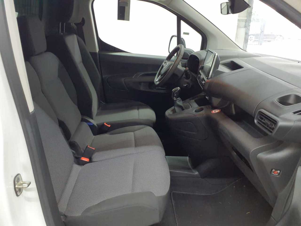 Opel Combo Cargo 1.5 D EHZ Edition 7