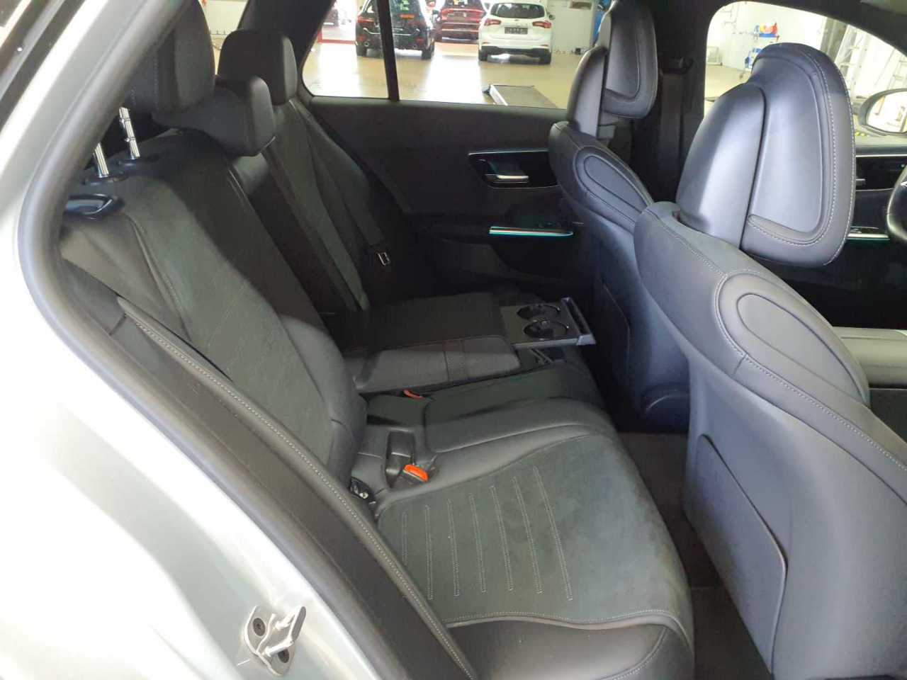 Mercedes-Benz C 200 d T 9G-TRONIC AMG Line 13