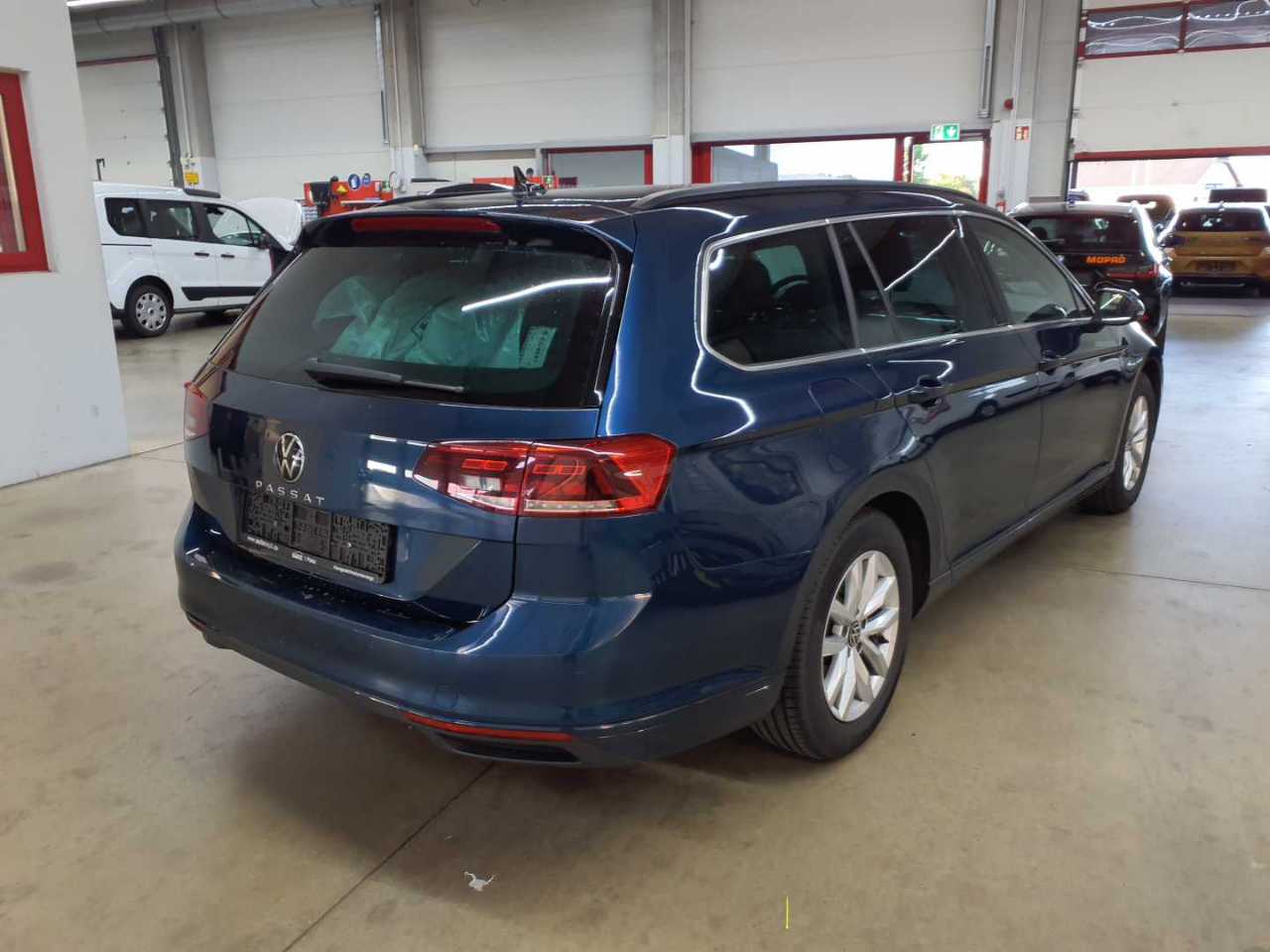 Vw Passat Variant 2.0 TDI SCR DSG Business 5