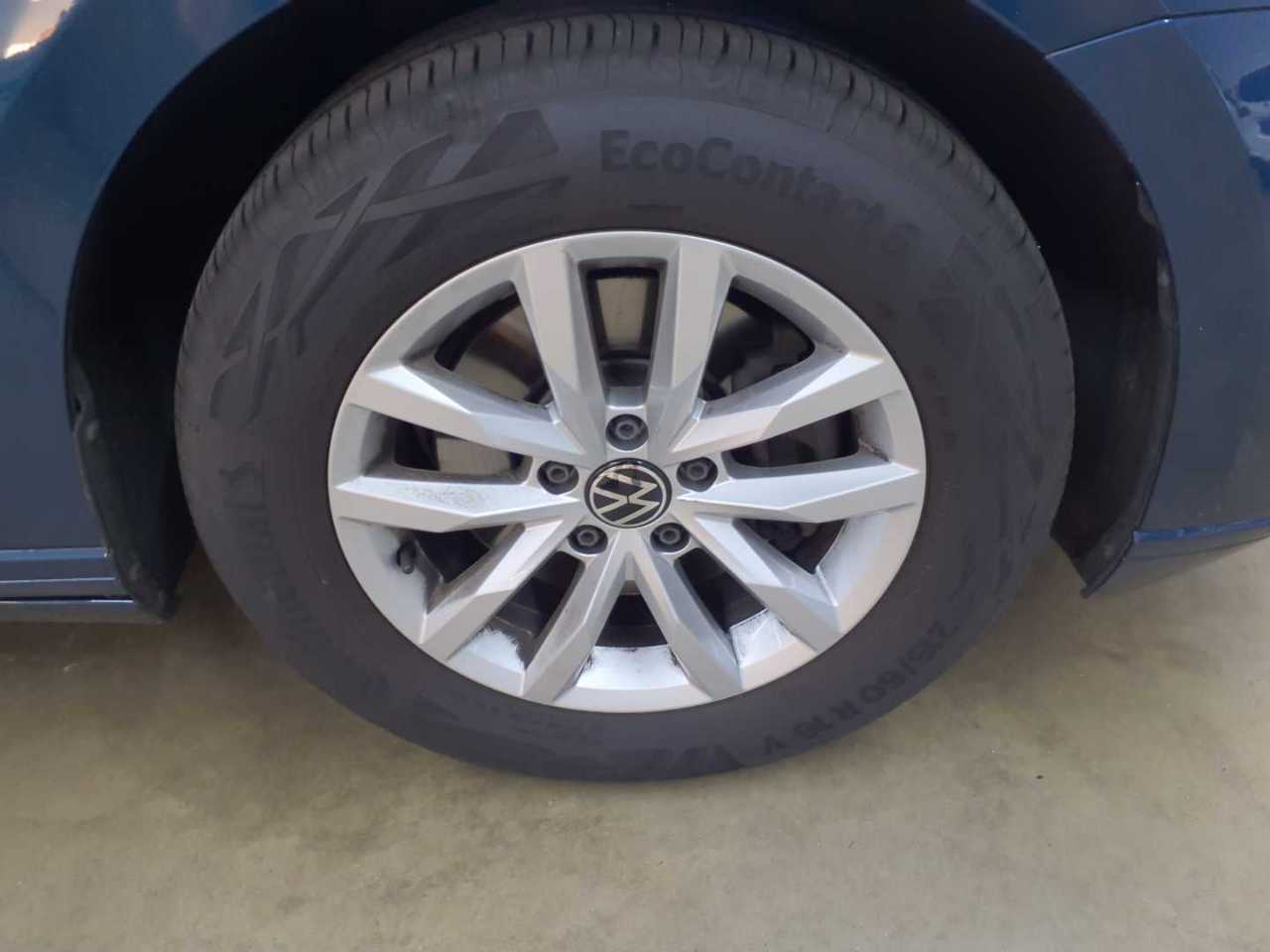 Vw Passat Variant 2.0 TDI SCR DSG Business 13