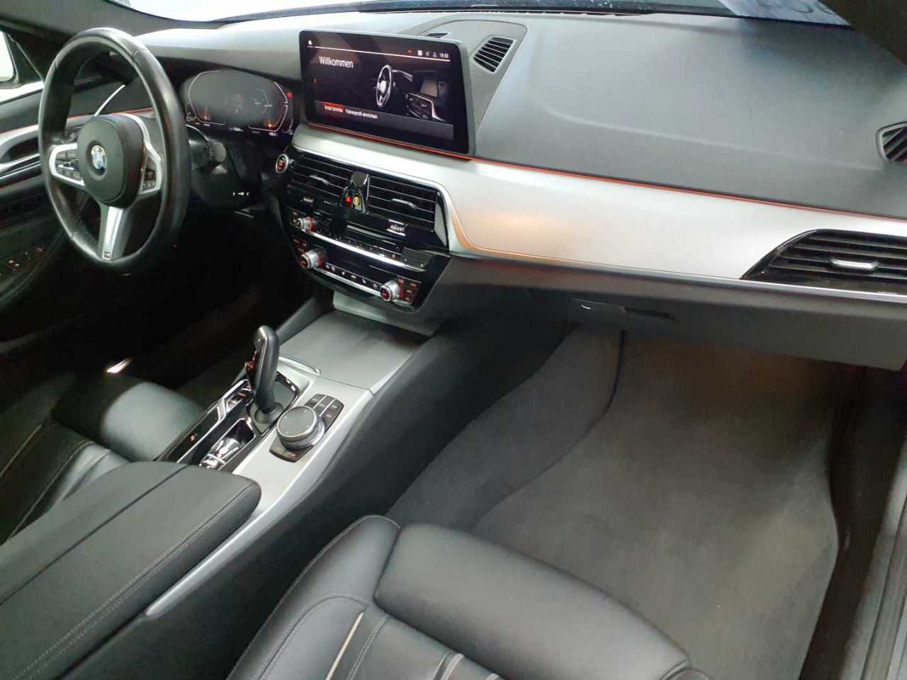 Bmw 530d Touring Aut. 9
