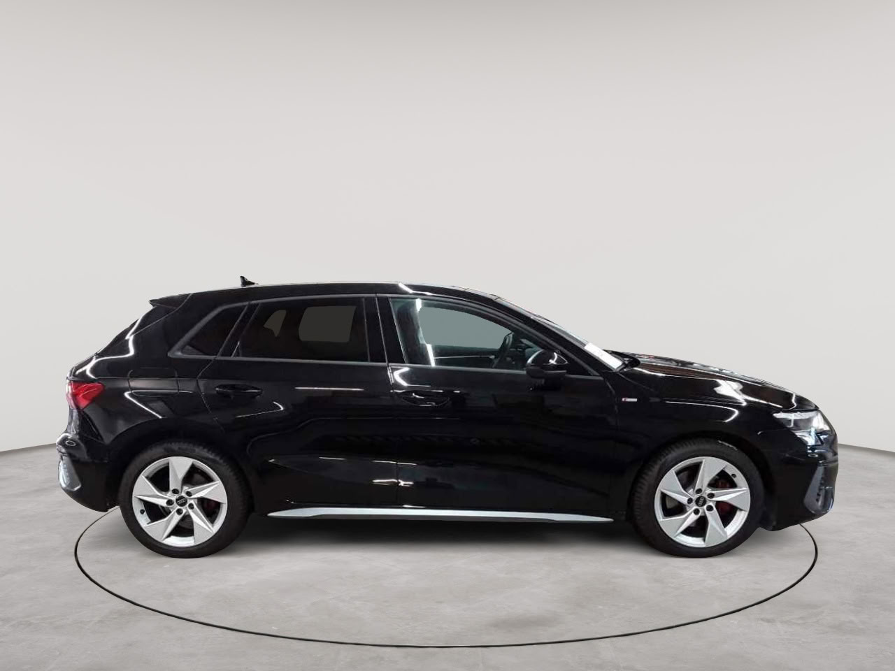 Audi A3 40 TFSI Sportback quattro S tronic S line 3