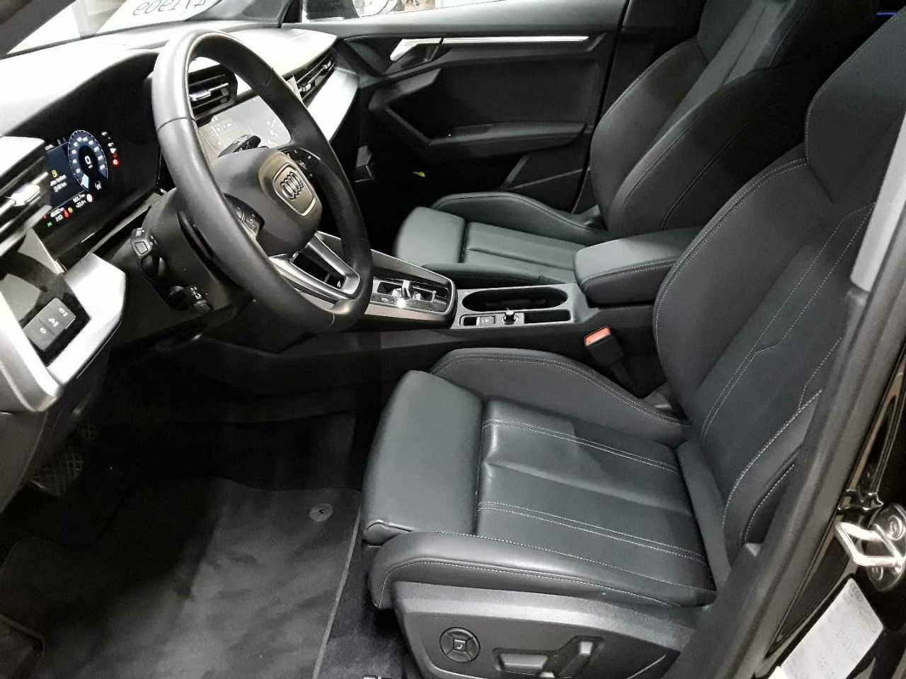 Audi A3 40 TFSI Sportback quattro S tronic S line 7