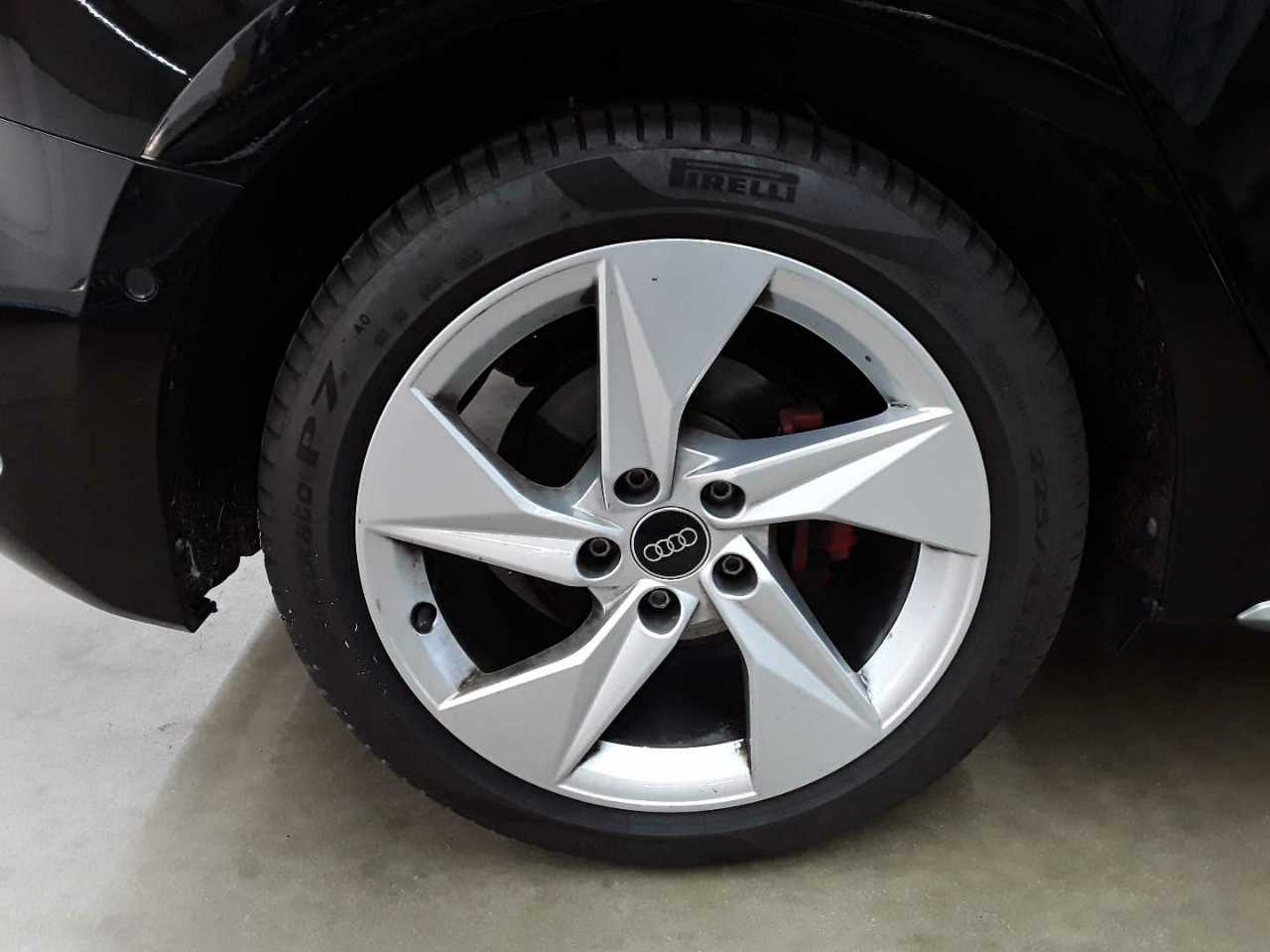 Audi A3 40 TFSI Sportback quattro S tronic S line 19