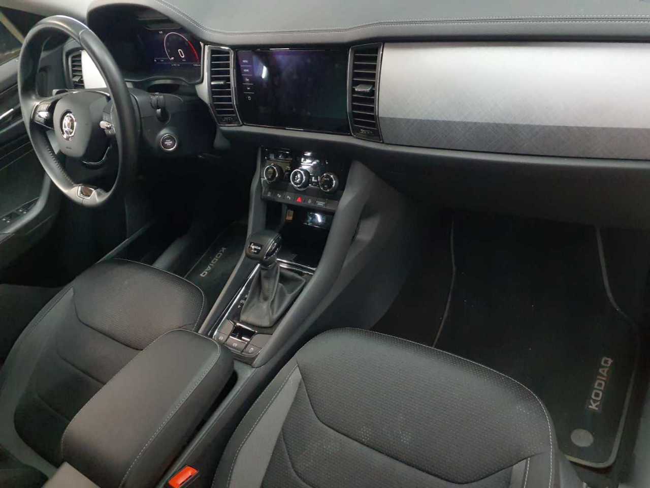 Skoda Kodiaq 2.0 TSI 4x4 DSG Tour 9