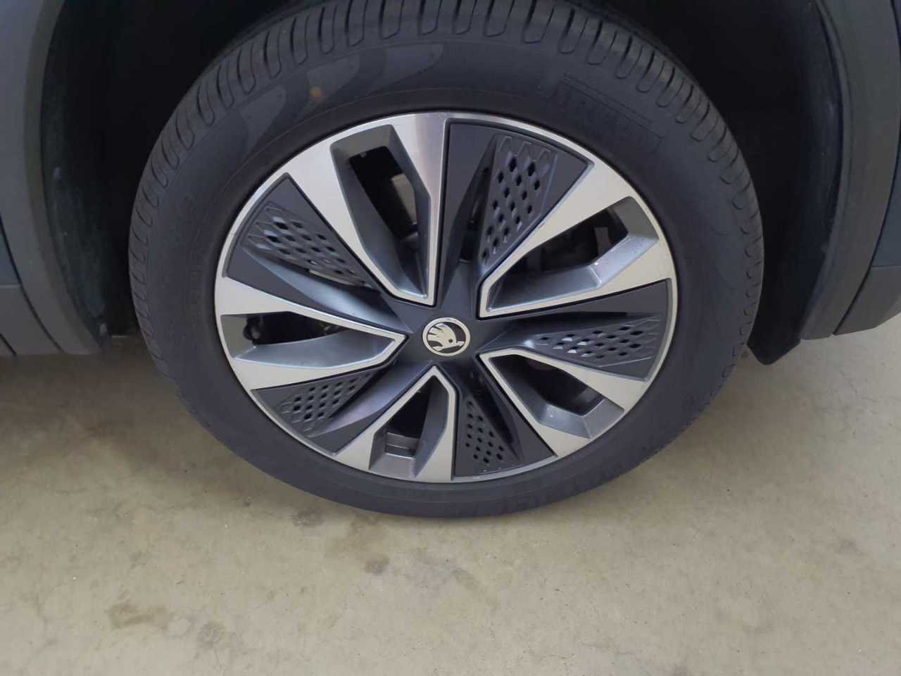 Skoda Kodiaq 2.0 TSI 4x4 DSG Tour 17