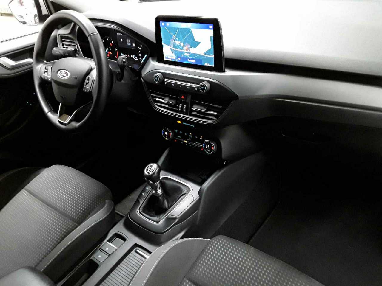 Ford Focus Turnier 1.5 EcoBlue Start-Stopp-System COOL&CONNECT 9