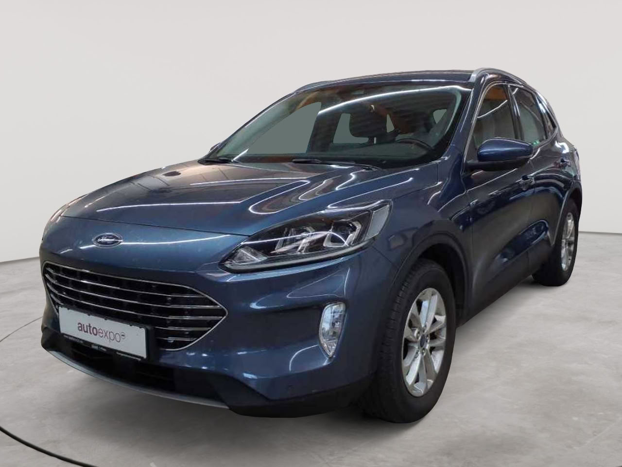 Ford Kuga 2.0 EcoBlue Aut. TITANIUM 2