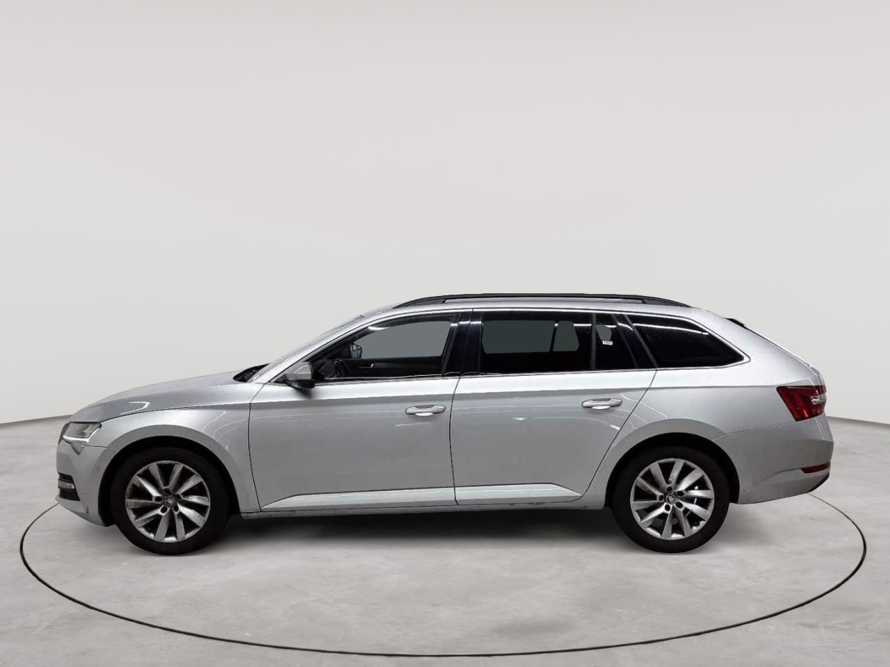 Skoda Superb Combi 2.0 TDI 4x4 DSG Ambition 6