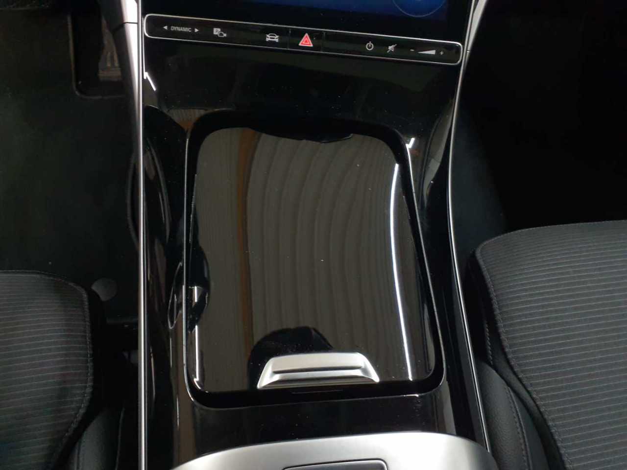 Mercedes-Benz C 200 d T 9G-TRONIC Avantgarde 17